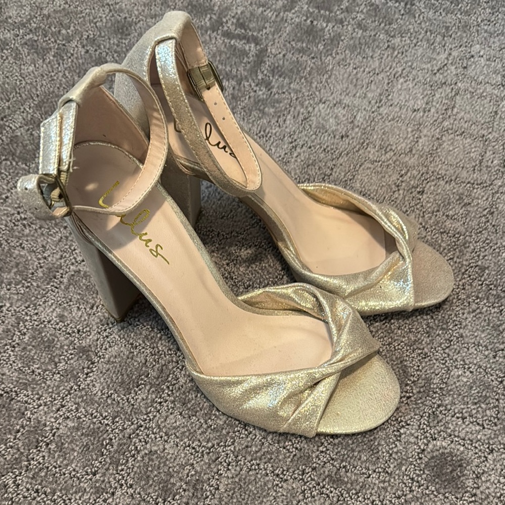 Lulu's Gold Heels with Ankle Strap and Open Toe